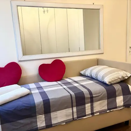 Apartment Viola *